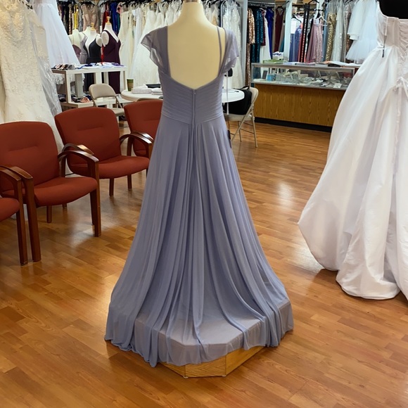 ✔️ wisteria bridesmaid dress - Picture 7 of 13